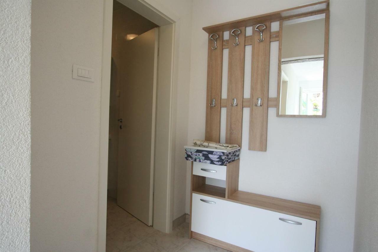 Apartments Hodzic Šilo Εξωτερικό φωτογραφία
