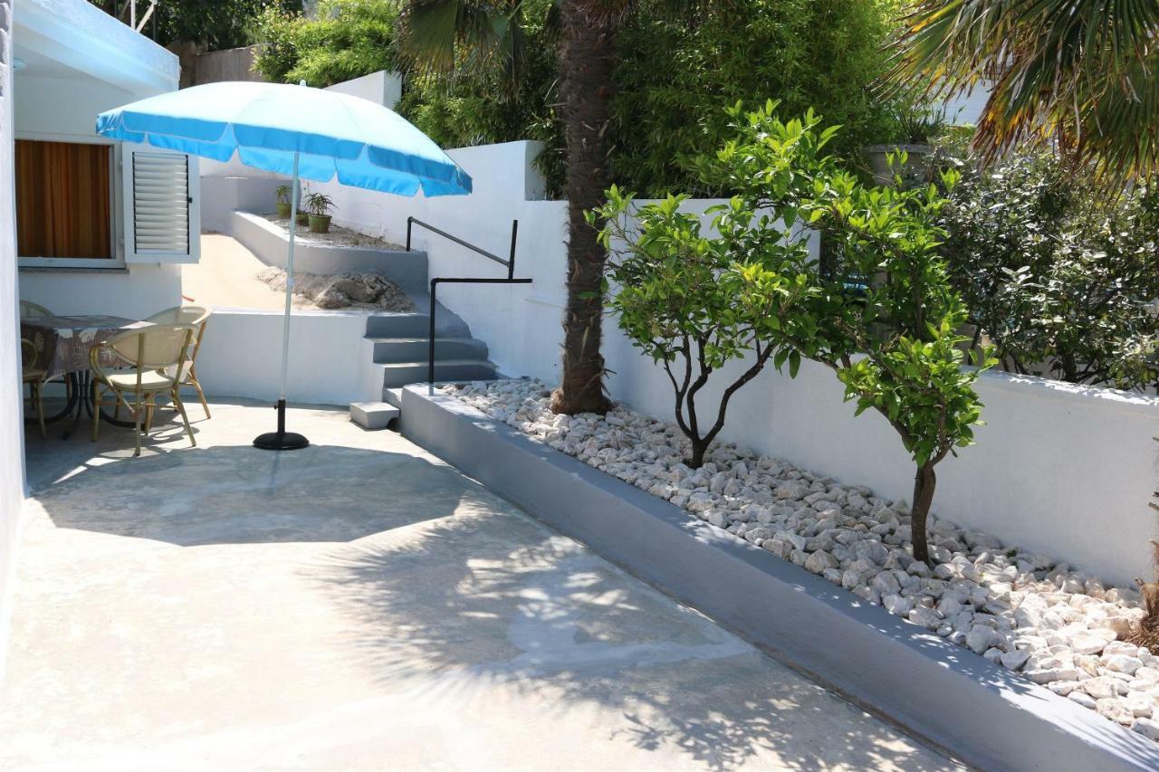 Apartments Hodzic Šilo Εξωτερικό φωτογραφία