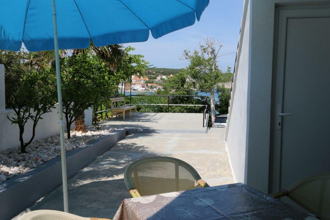Apartments Hodzic Šilo Εξωτερικό φωτογραφία