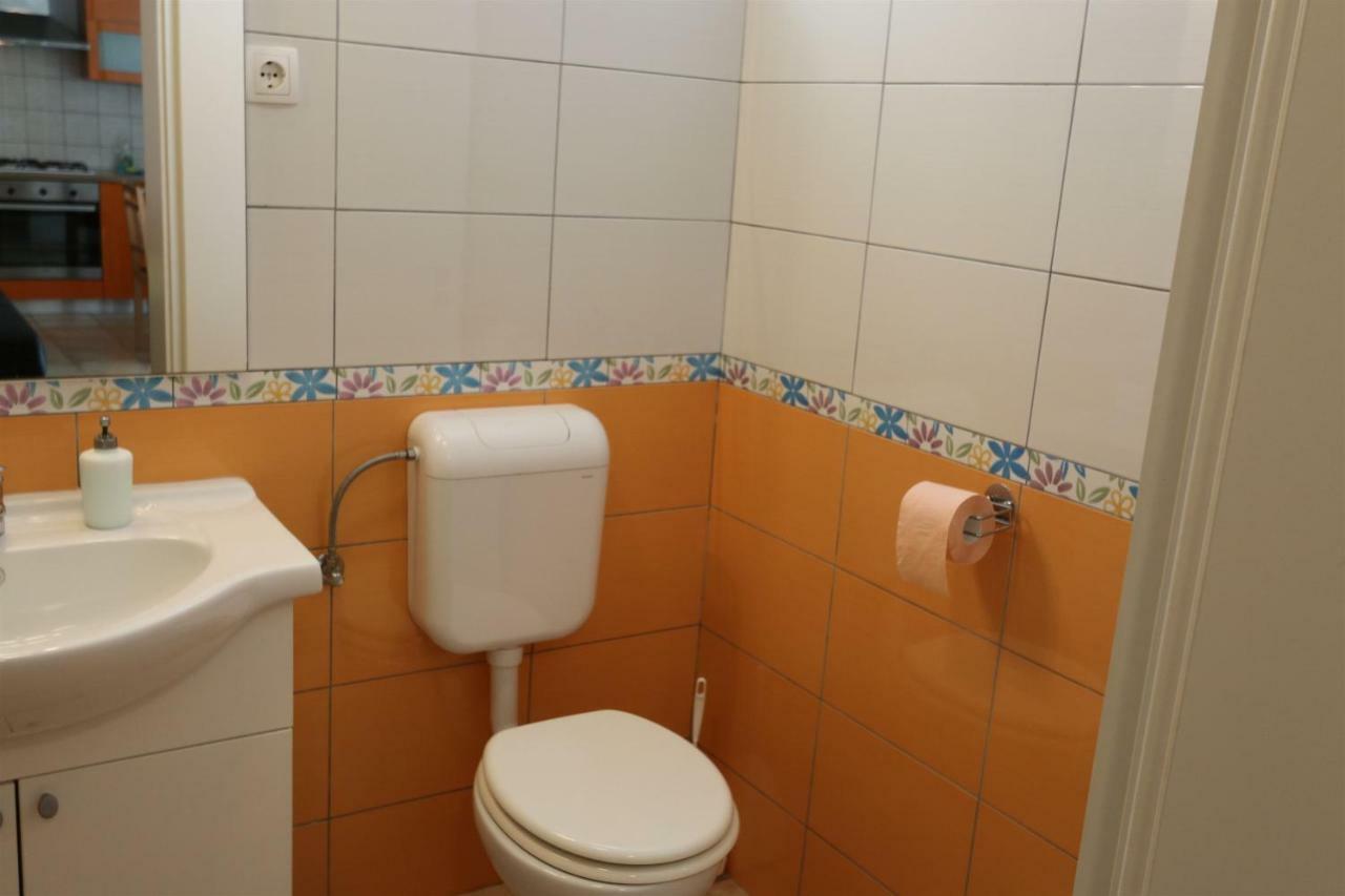 Apartments Hodzic Šilo Εξωτερικό φωτογραφία