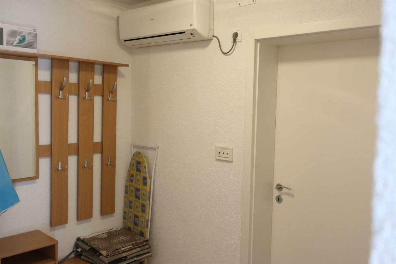 Apartments Hodzic Šilo Εξωτερικό φωτογραφία